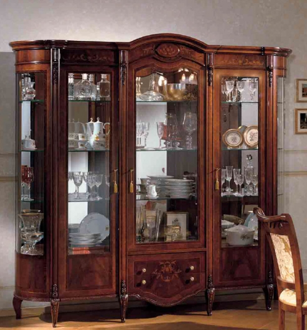 Витрина Barnini Oseo Reggenza 1150